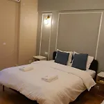 Spacious 3br, 3bt Design Renovated 부쿠레슈티