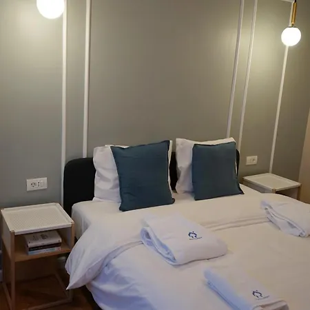아파트 Spacious 3br, 3bt Design Renovated
