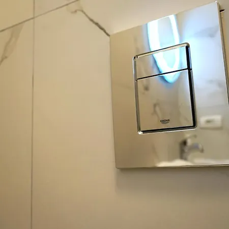 Spacious 3br, 3bt Design Renovated