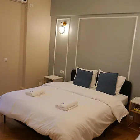 Spacious 3br, 3bt Design Renovated Bucharest
