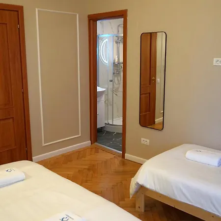 Appartement Spacious 3br, 3bt Design Renovated