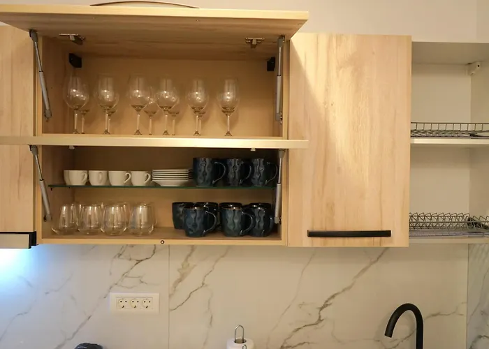 Lägenhet Spacious 3br, 3bt Design Renovated *