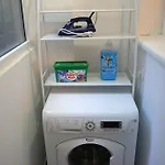Spacious 3br, 3bt Design Renovated