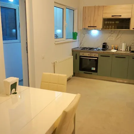 Spacious 3br, 3bt Design Renovated Daire *