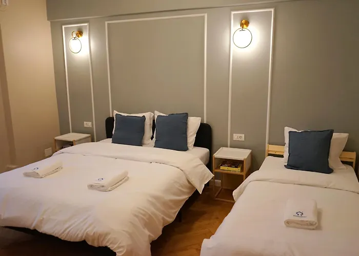 Spacious 3br, 3bt Design Renovated